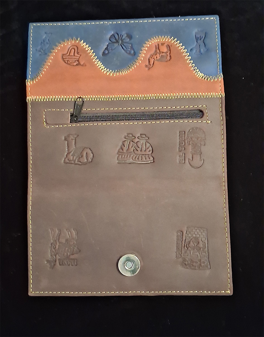 Billetera de cuero artesanal peruana – Diseño exclusivo - Image 4